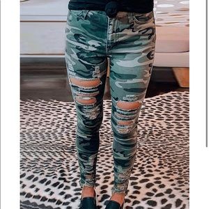 Camouflage Skinny Jeans